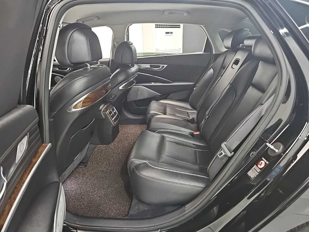 기아 K9 더 K9 3.8 GDI AWD 플래티넘Ⅱ 이미지 12