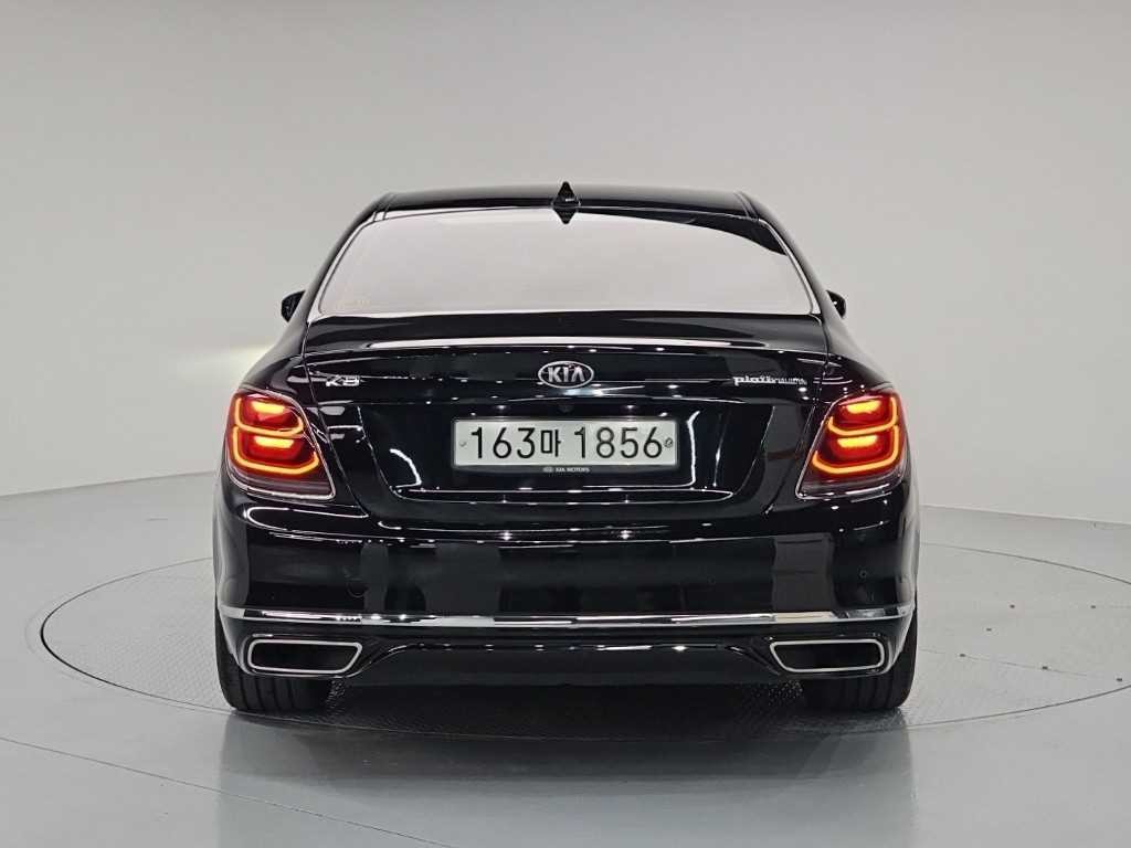 기아 K9 더 K9 3.8 GDI AWD 플래티넘Ⅱ 이미지 3