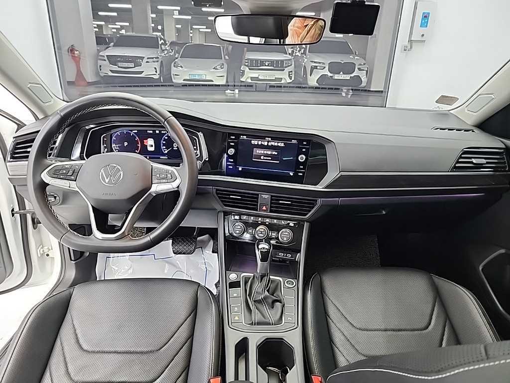 폭스바겐 제타 올 뉴 제타 1.5 TSI 프레스티지 이미지 8