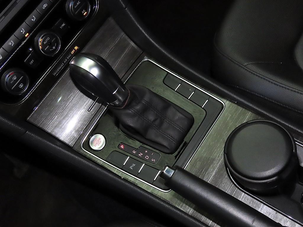 폭스바겐 파사트 더 뉴 파사트 1.8 TSI 이미지 12