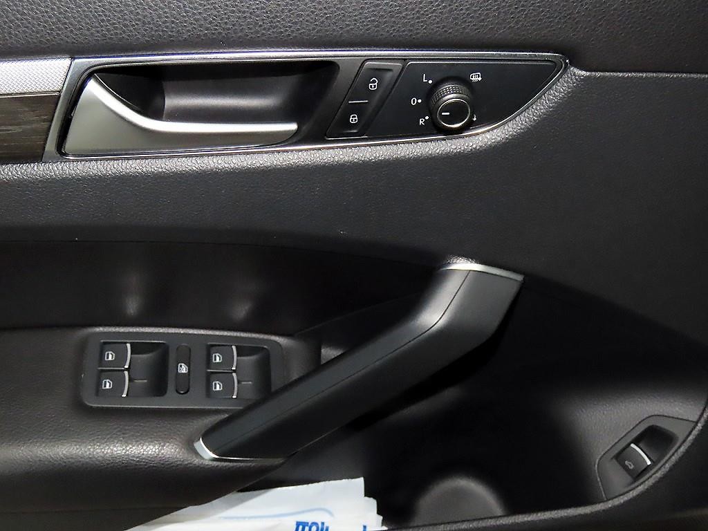 폭스바겐 파사트 더 뉴 파사트 1.8 TSI 이미지 13