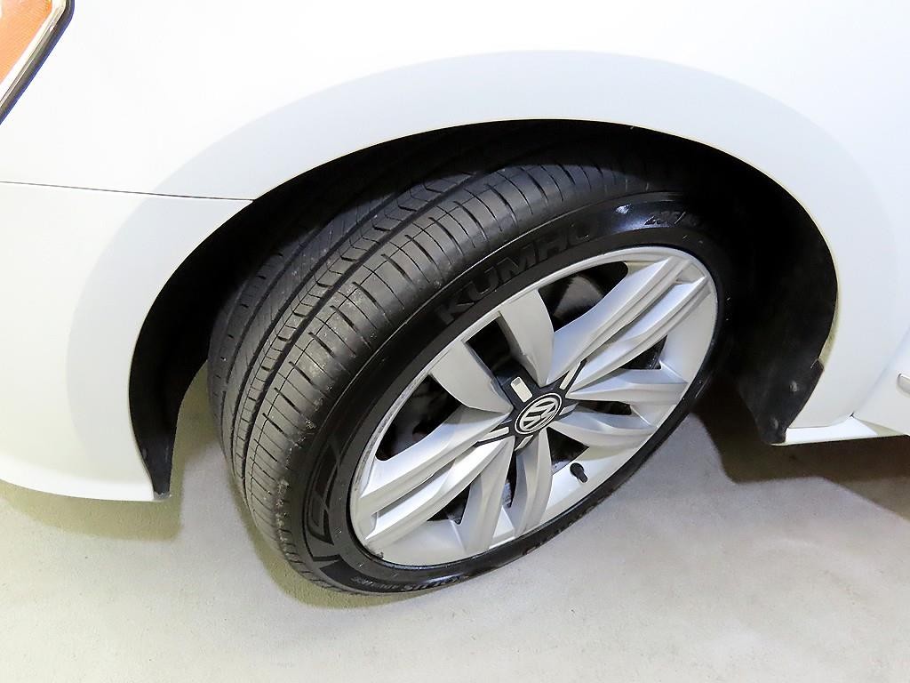 폭스바겐 파사트 더 뉴 파사트 1.8 TSI 이미지 18