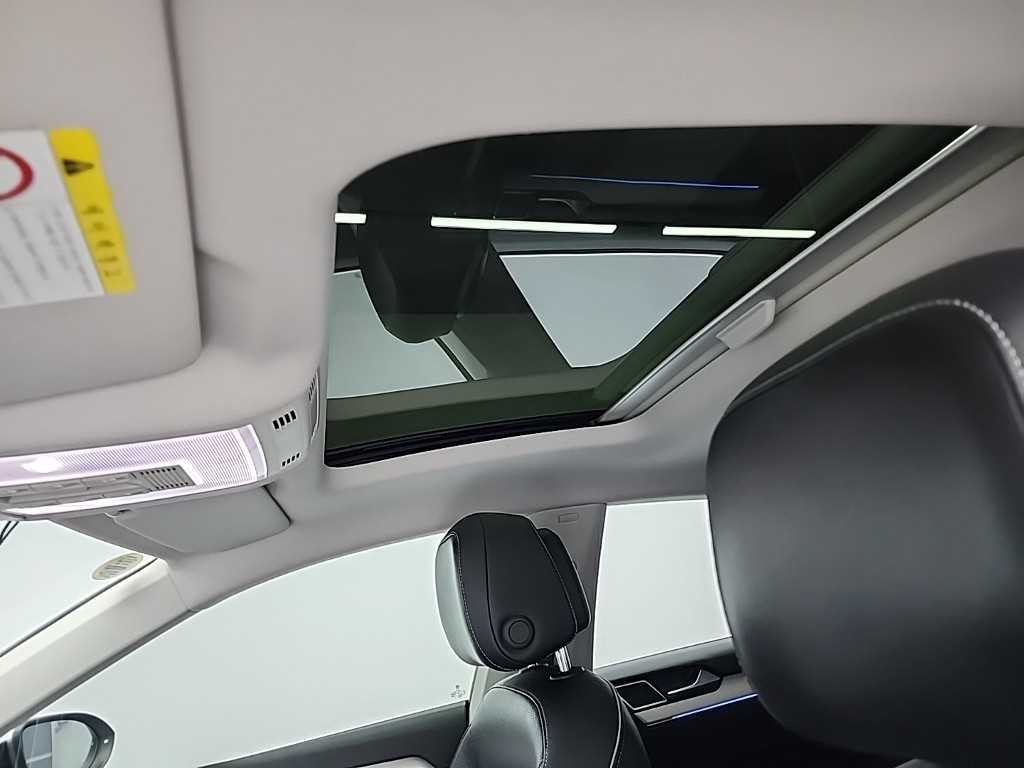 폭스바겐 아테온 2.0 TDI 엘레강스 프레스티지 이미지 14