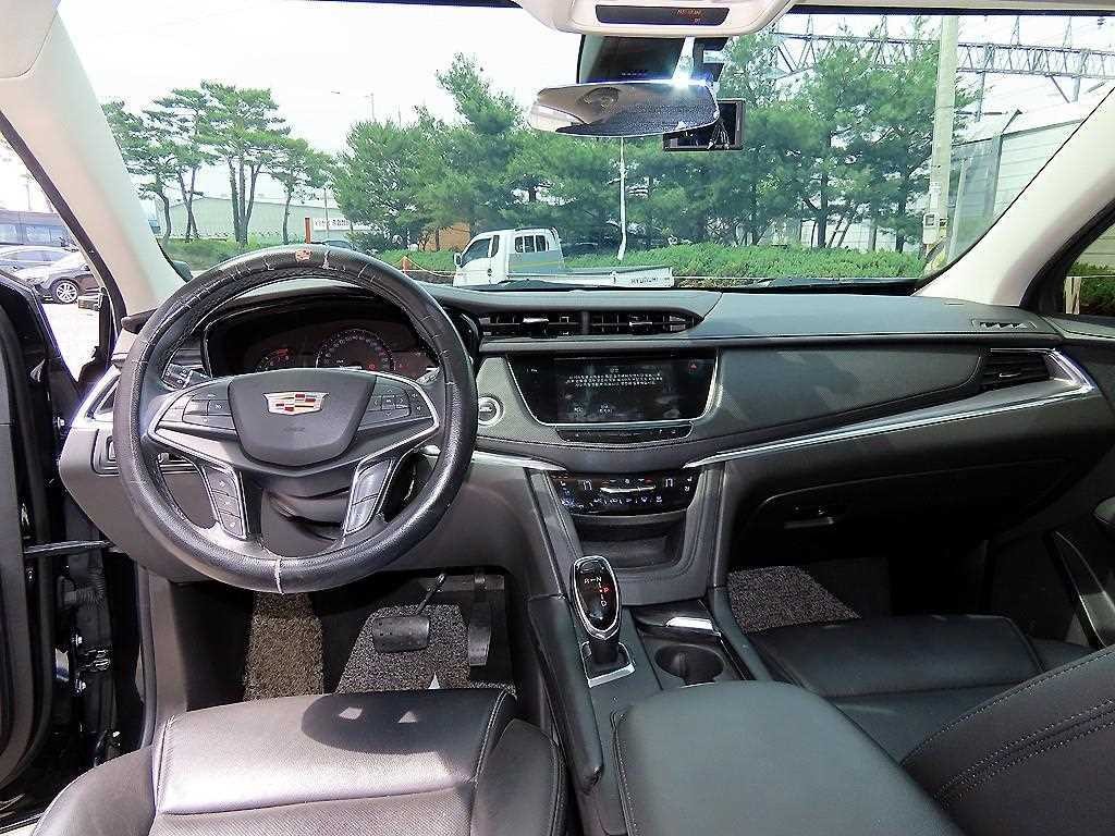 캐딜락 XT5 3.6 프리미엄 AWD 이미지 7
