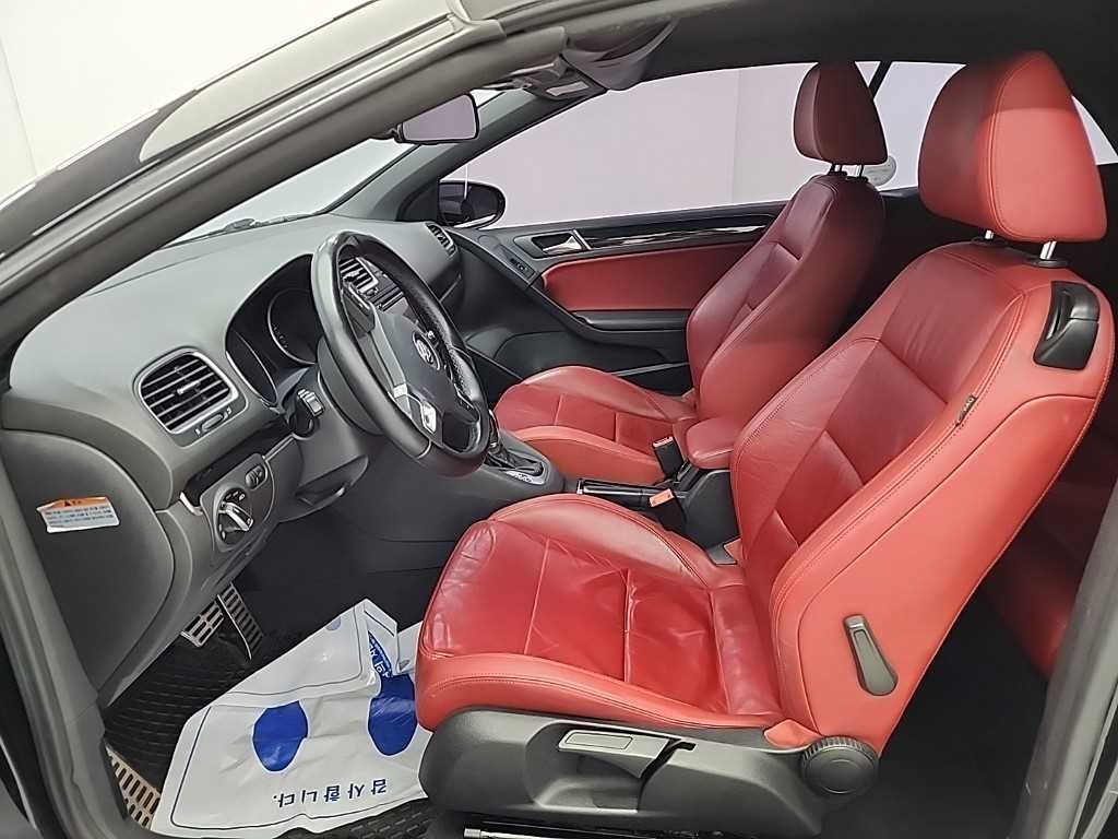폭스바겐 골프 골프 6세대 2.0 TDI 카브리올레 이미지 11
