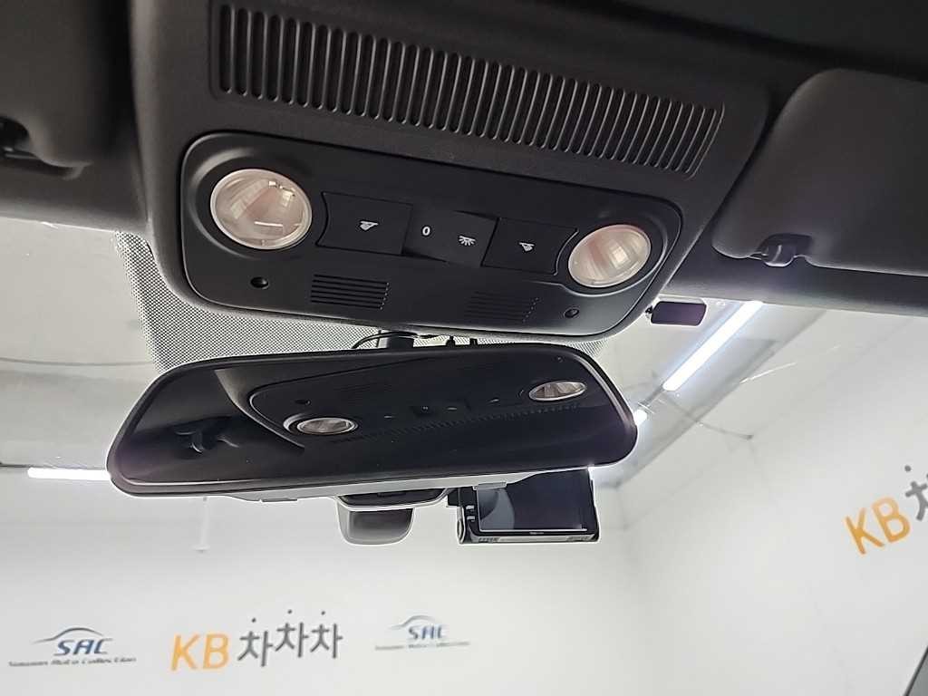 폭스바겐 골프 골프 6세대 2.0 TDI 카브리올레 이미지 16