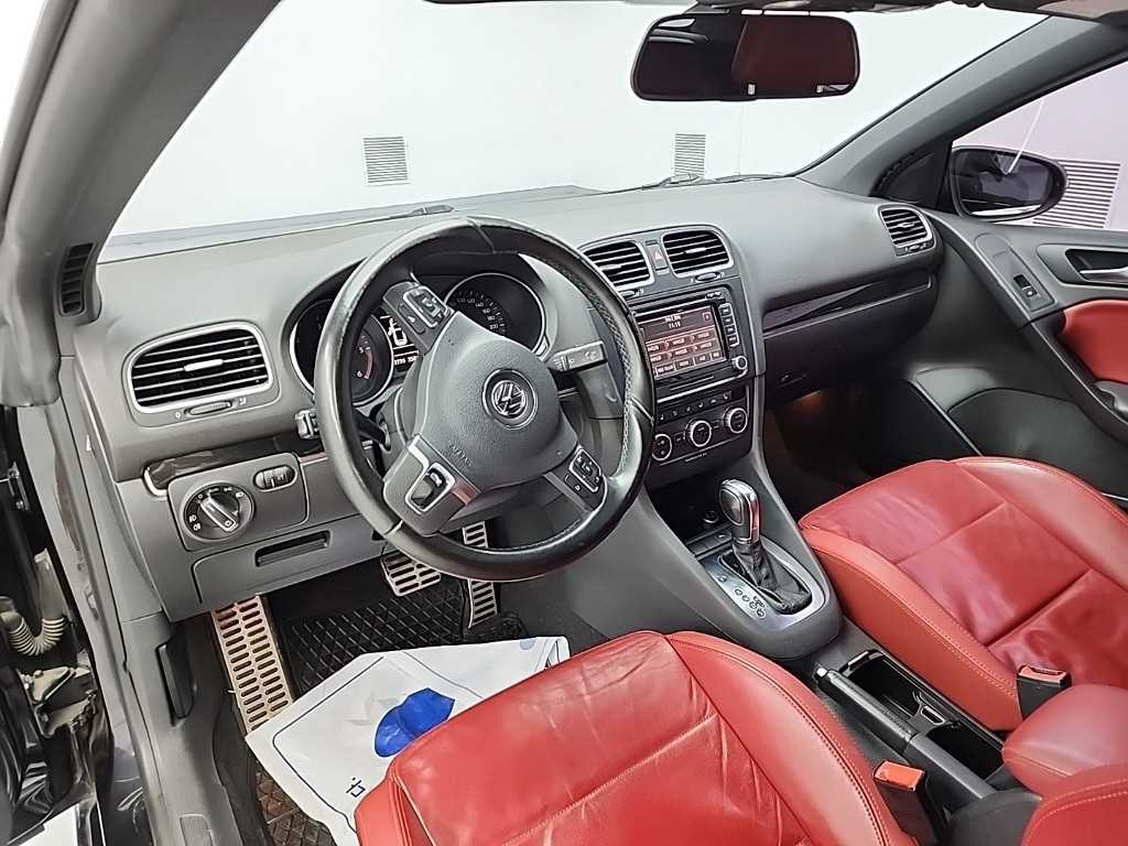 폭스바겐 골프 골프 6세대 2.0 TDI 카브리올레 이미지 7