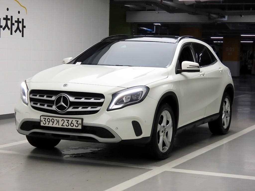 벤츠 GLA 클래스 GLA클래스 X156 GLA220 이미지 2