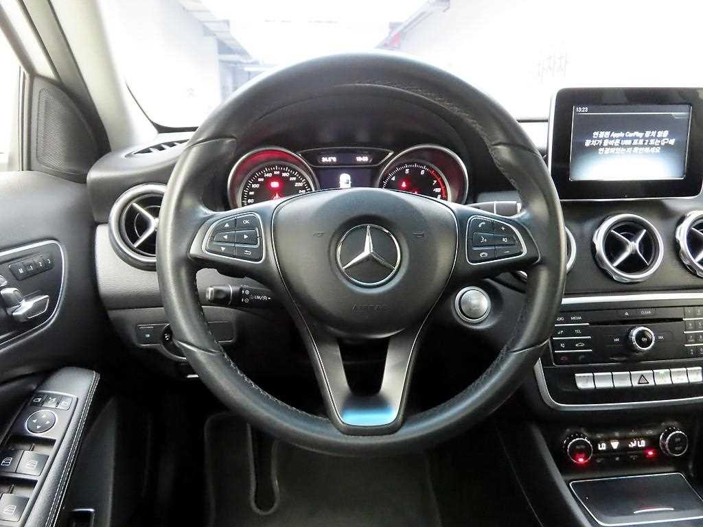 벤츠 GLA 클래스 GLA클래스 X156 GLA220 이미지 7
