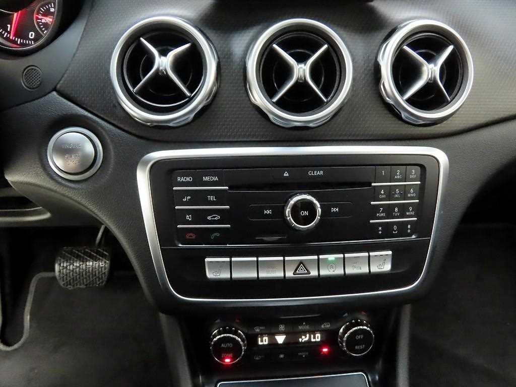벤츠 GLA 클래스 GLA클래스 X156 GLA220 이미지 9
