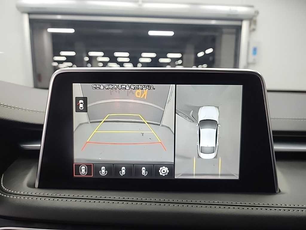 제네시스 G70 2.0T AWD 스포츠 패키지 이미지 17