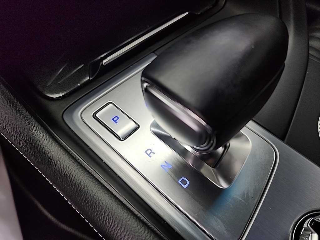 제네시스 G70 2.0T AWD 스포츠 패키지 이미지 8