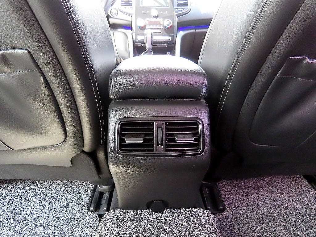르노코리아(삼성) SM6 LPG 2.0 LPe RE(장애인용) 이미지 18