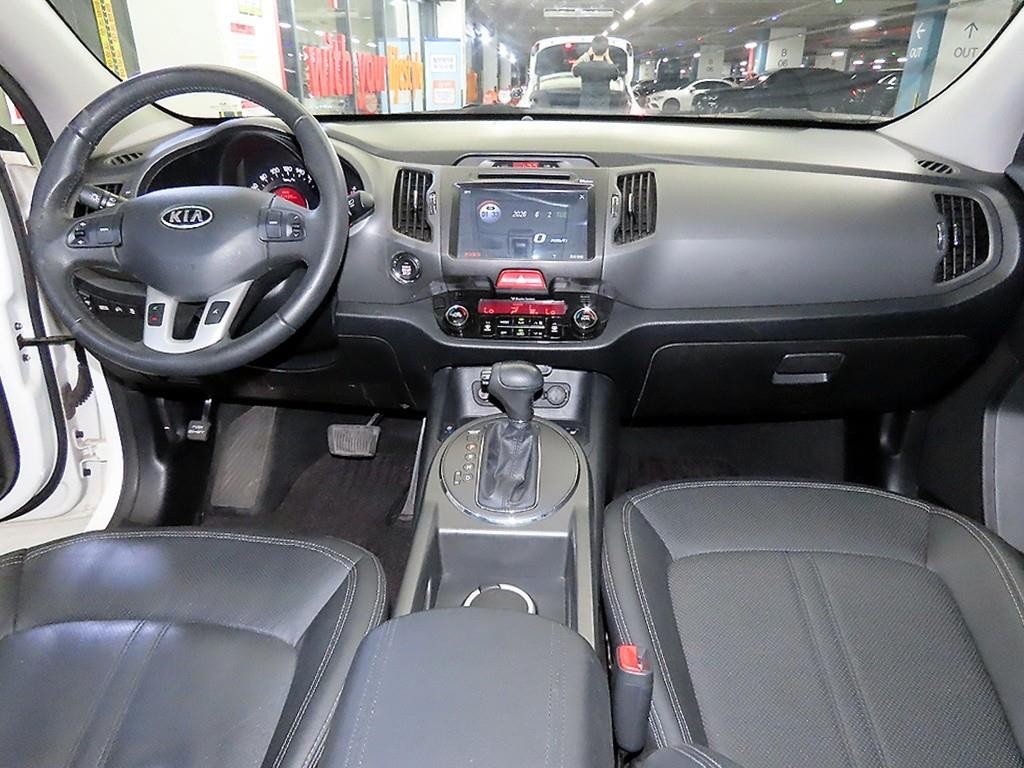 기아 스포티지 스포티지 R 2WD TLX 프리미엄 이미지 10
