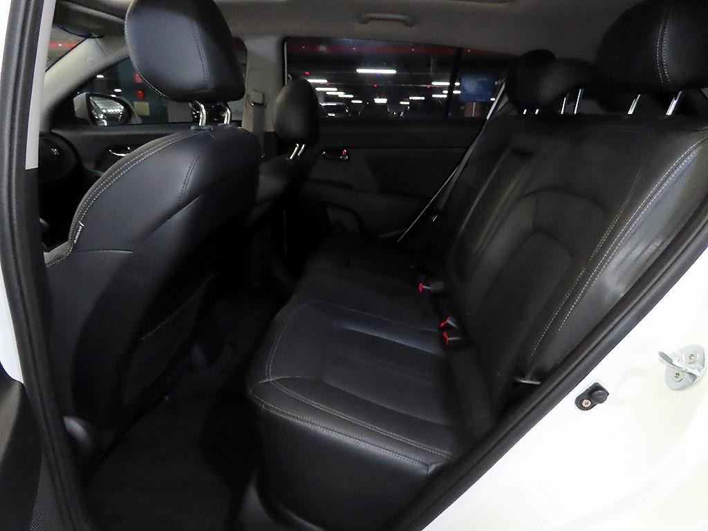 기아 스포티지 스포티지 R 2WD TLX 프리미엄 이미지 7