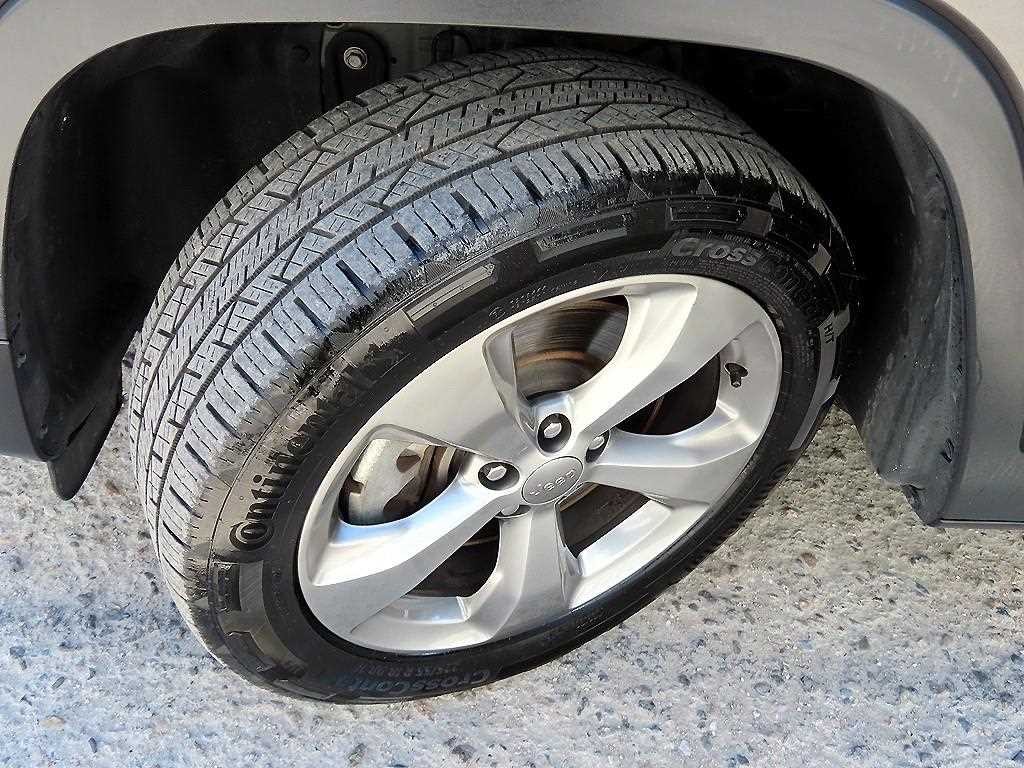 지프 체로키 체로키(KL) 2.4 리미티드 AWD 이미지 20
