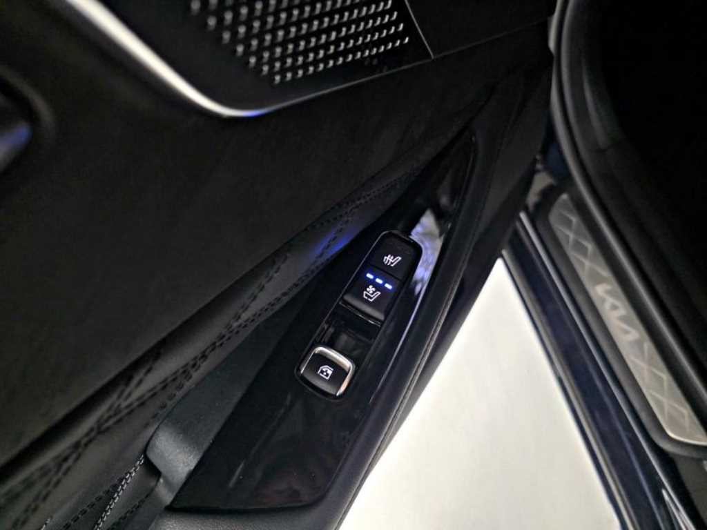 기아 K8 3.5 4WD 플래티넘 이미지 20