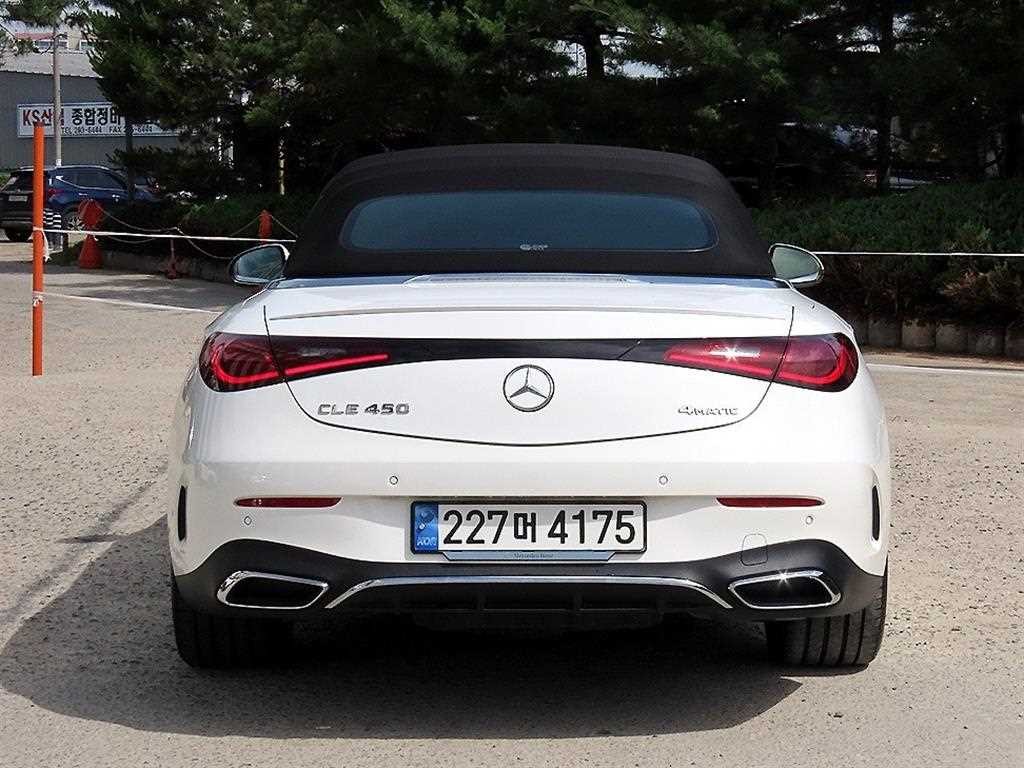 벤츠 CLE 클래스 CLE 450 4MATIC 카브리올레 이미지 4