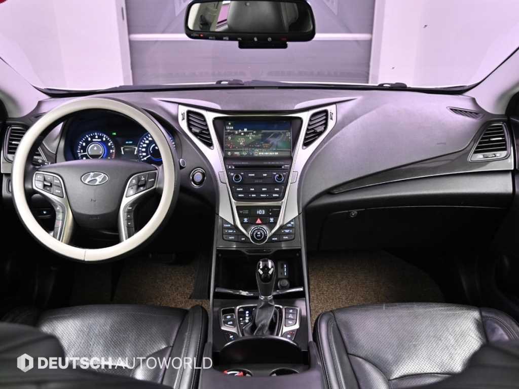 현대 그랜저 그랜저 HG LPG HG300 PREMIUM 이미지 8