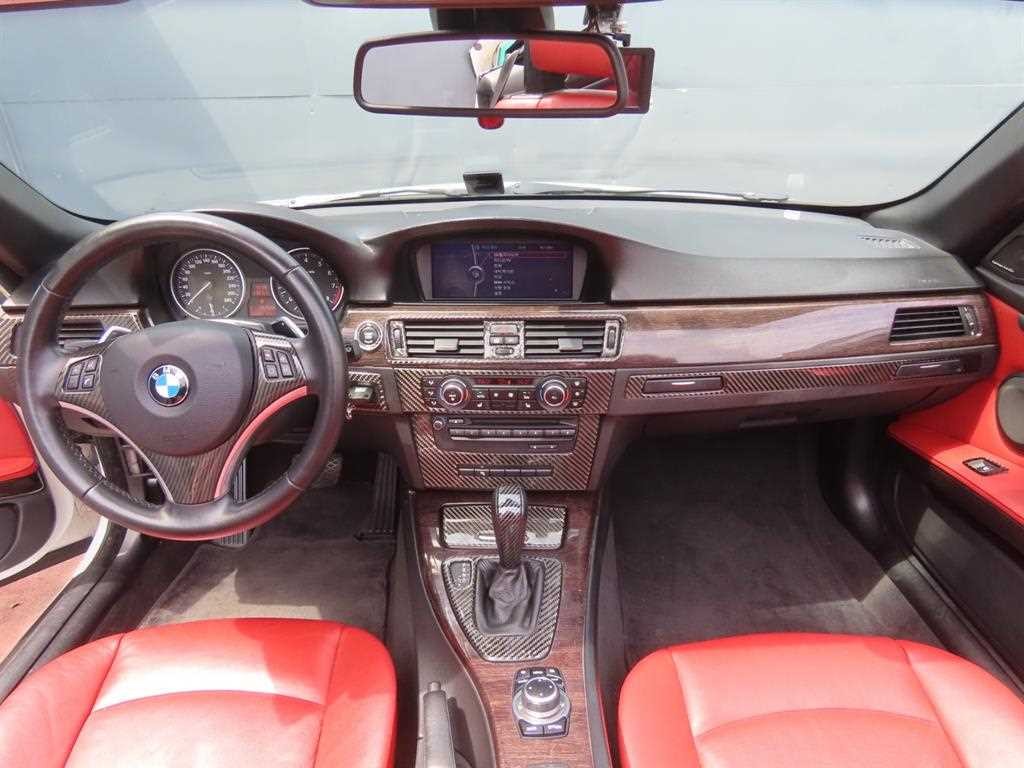 BMW 3시리즈 3시리즈 (E90) 328i 컨버터블 이미지 10