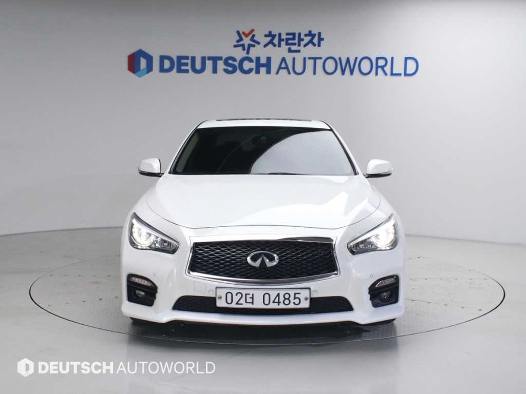 인피니티 Q Q50 3.5 하이브리드 에센스 이미지 3