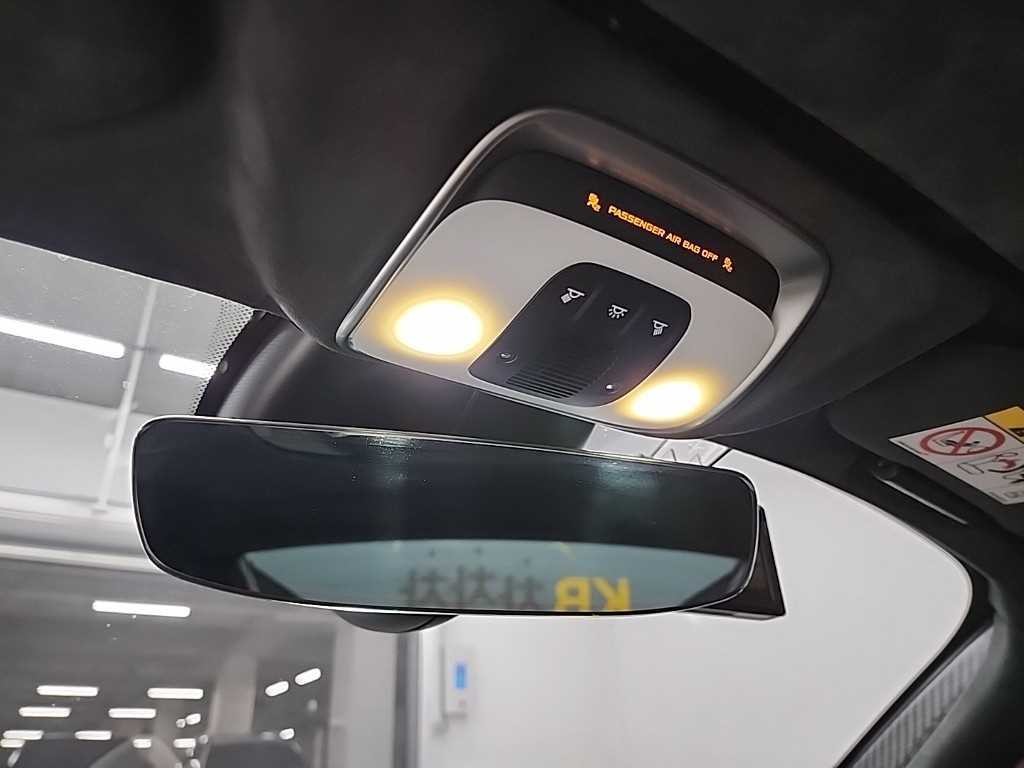맥라렌 750S 4.0 V8 스파이더 이미지 15