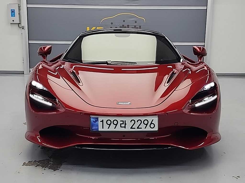 맥라렌 750S 4.0 V8 스파이더 이미지 2