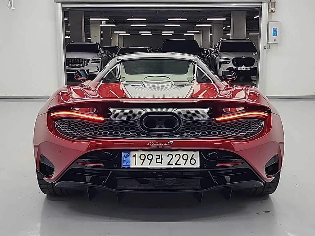 맥라렌 750S 4.0 V8 스파이더 이미지 3