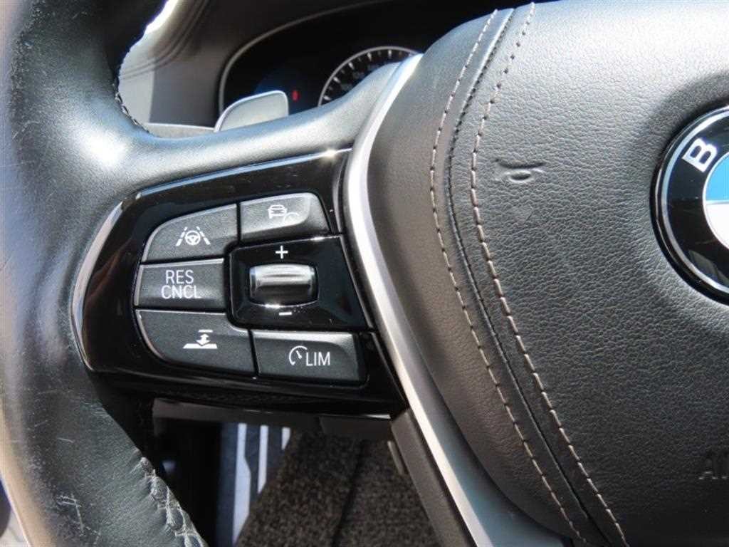 BMW 5시리즈 5시리즈 (G30) 520d M 스포츠 플러스 이미지 11