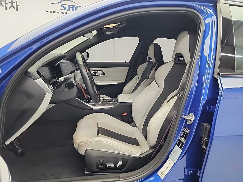 BMW 3시리즈 M3 6세대 컴패티션 이미지 11