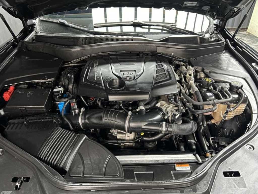 마세라티 르반떼 2.0 GT AWD 이미지 18