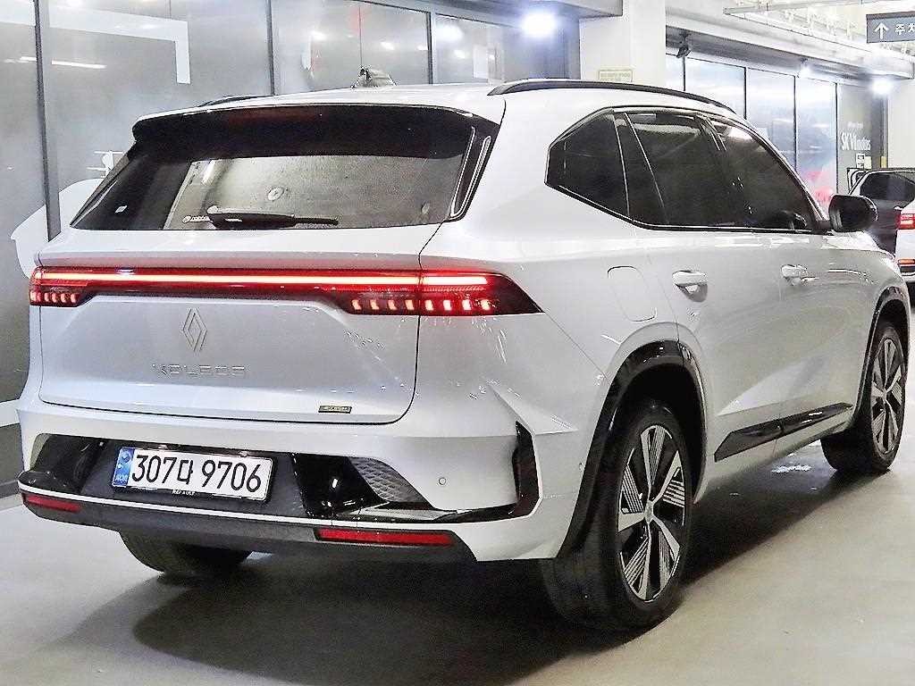 르노코리아(삼성) 그랑 콜레오스 그랑 콜레오스 E-Tech 하이브리드 1.5 아이코닉 이미지 4