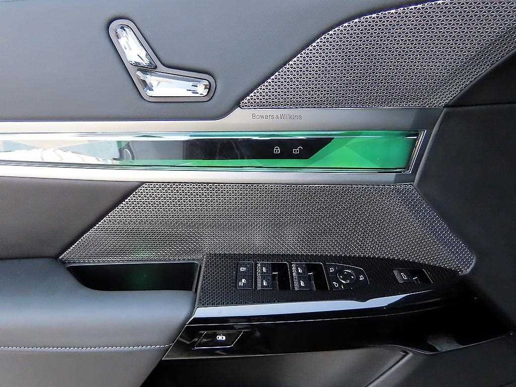 BMW 7시리즈 7시리즈 (G70) 740d xDrive M 스포츠 이미지 14
