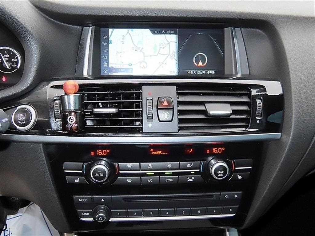 BMW X3 X3 (F25) xDrive 20d M 에어로다이나믹 이미지 14
