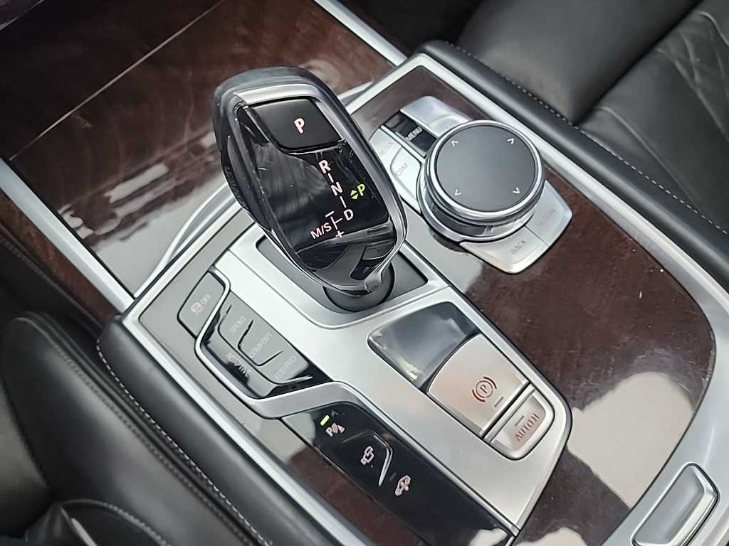 BMW 7시리즈 7시리즈 (G11) 740Li xDrive 이미지 8