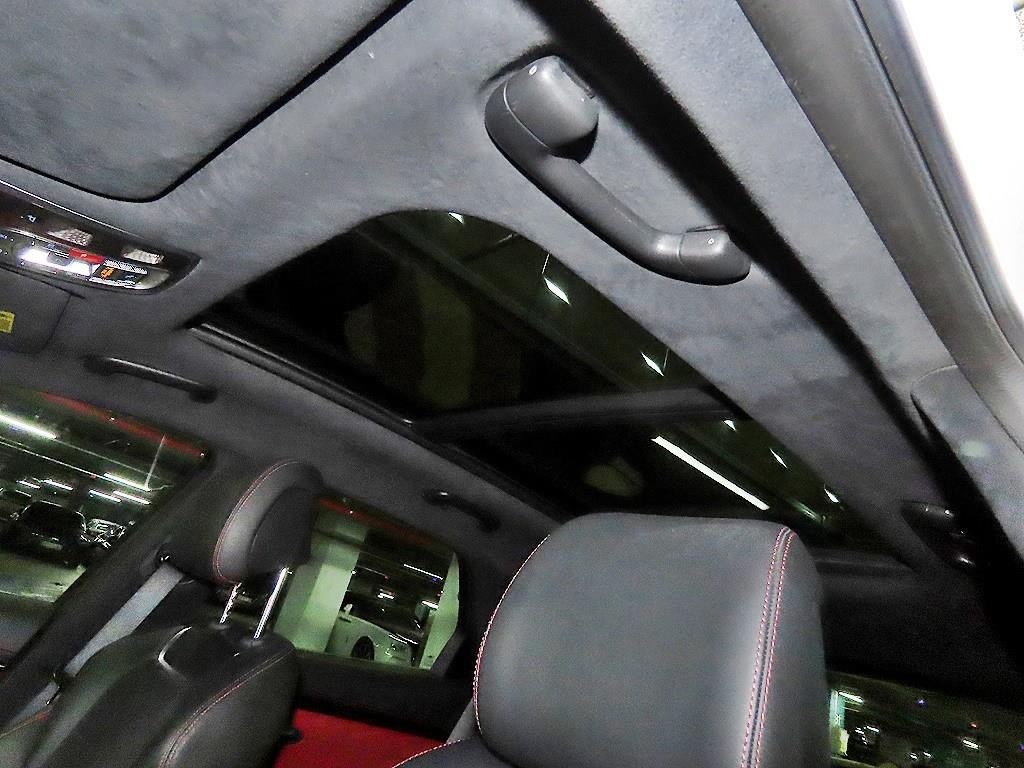 제네시스 GV70 2.5T 가솔린 AWD 스포츠 이미지 15