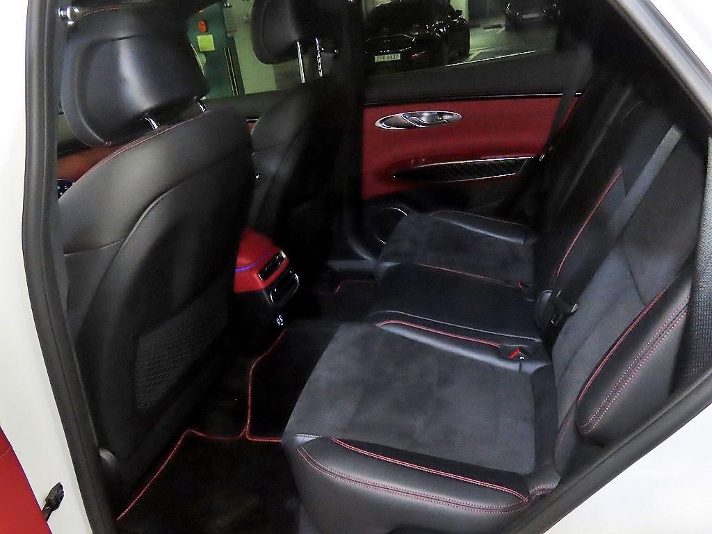 제네시스 GV70 2.5T 가솔린 AWD 스포츠 이미지 7