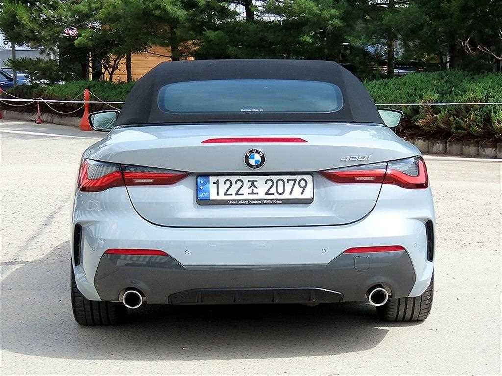 BMW 4시리즈 4시리즈 (G22) 420i 컨버터블 M 스포츠 이미지 4
