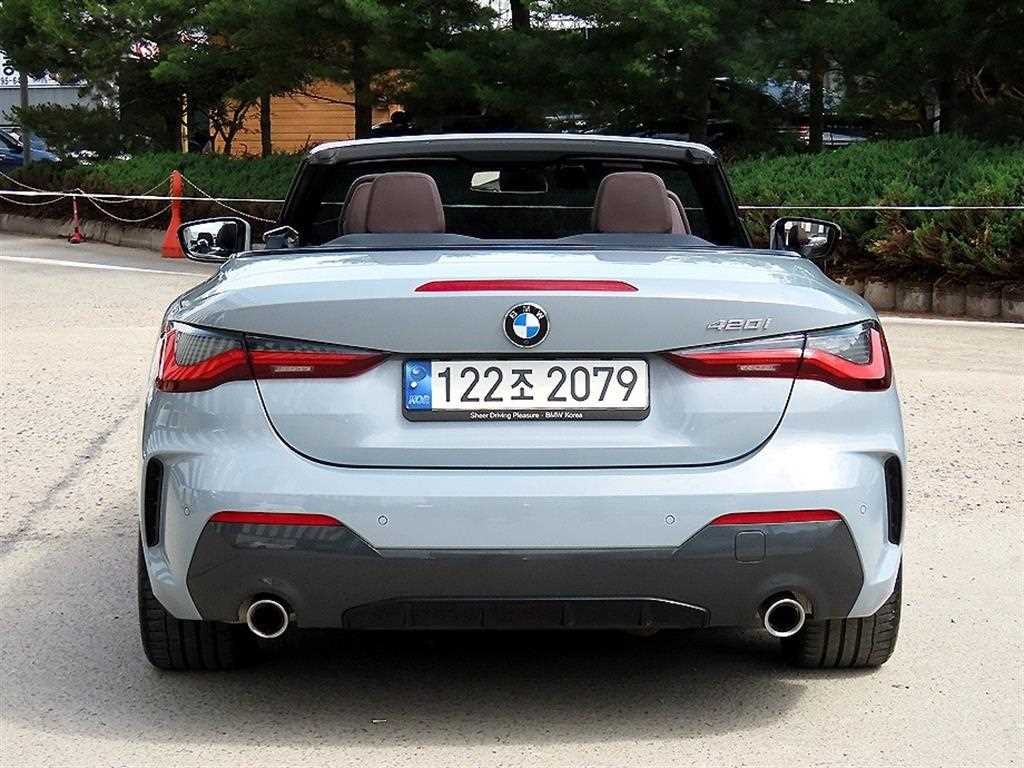 BMW 4시리즈 4시리즈 (G22) 420i 컨버터블 M 스포츠 이미지 8