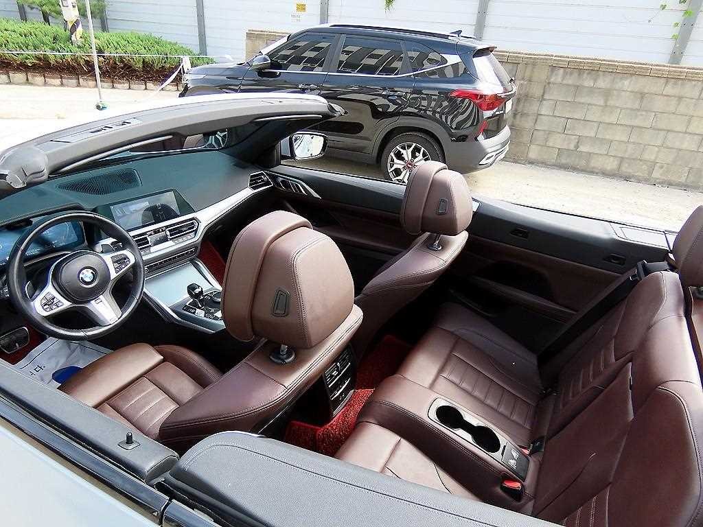 BMW 4시리즈 4시리즈 (G22) 420i 컨버터블 M 스포츠 이미지 9