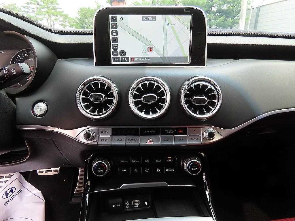 기아 스팅어 가솔린 3.3 터보 AWD GT 이미지 13