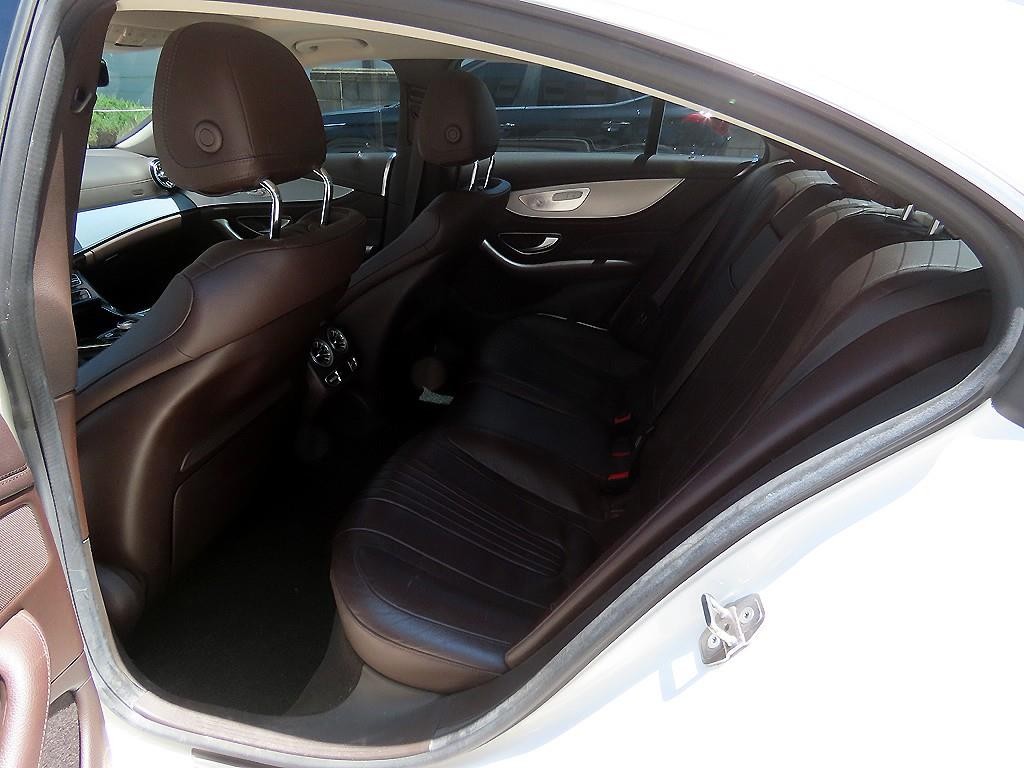 벤츠 CLS 클래스 CLS클래스 C257 CLS 400d 4MATIC 이미지 5