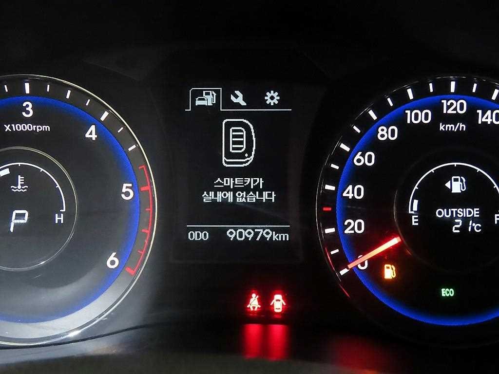 현대 i40 더뉴i40 1.7 VGT PYL 이미지 9