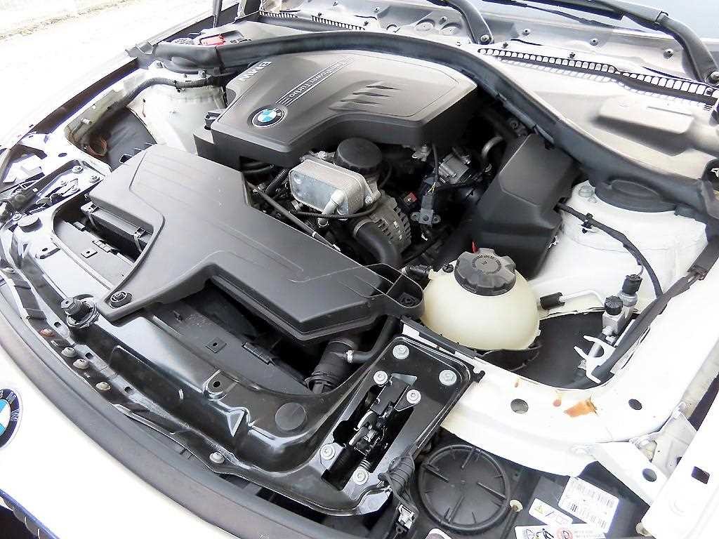 BMW 4시리즈 4시리즈 (F32) 420i 쿠페 이미지 19