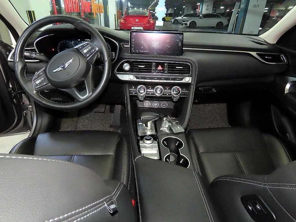 제네시스 G70 더 뉴 G70 가솔린 2.5T 2WD 기본형 이미지 9