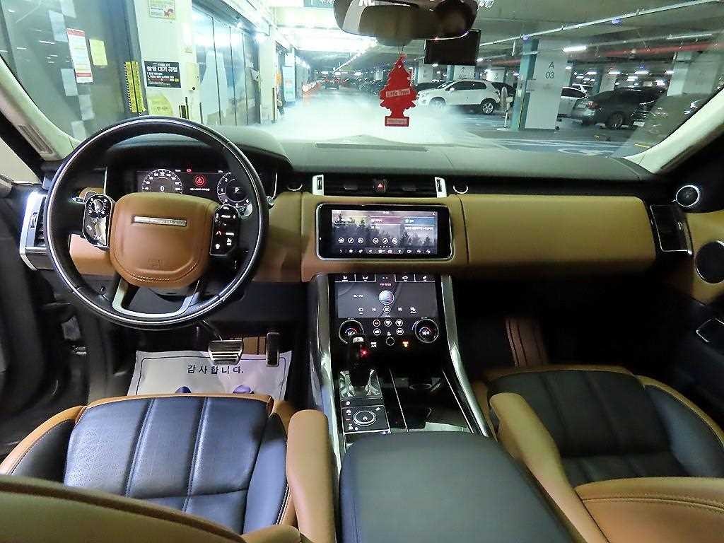 랜드로버 레인지로버 스포츠 레인지로버 스포츠 2세대 3.0 SDV6 HSE 다이나믹 이미지 10