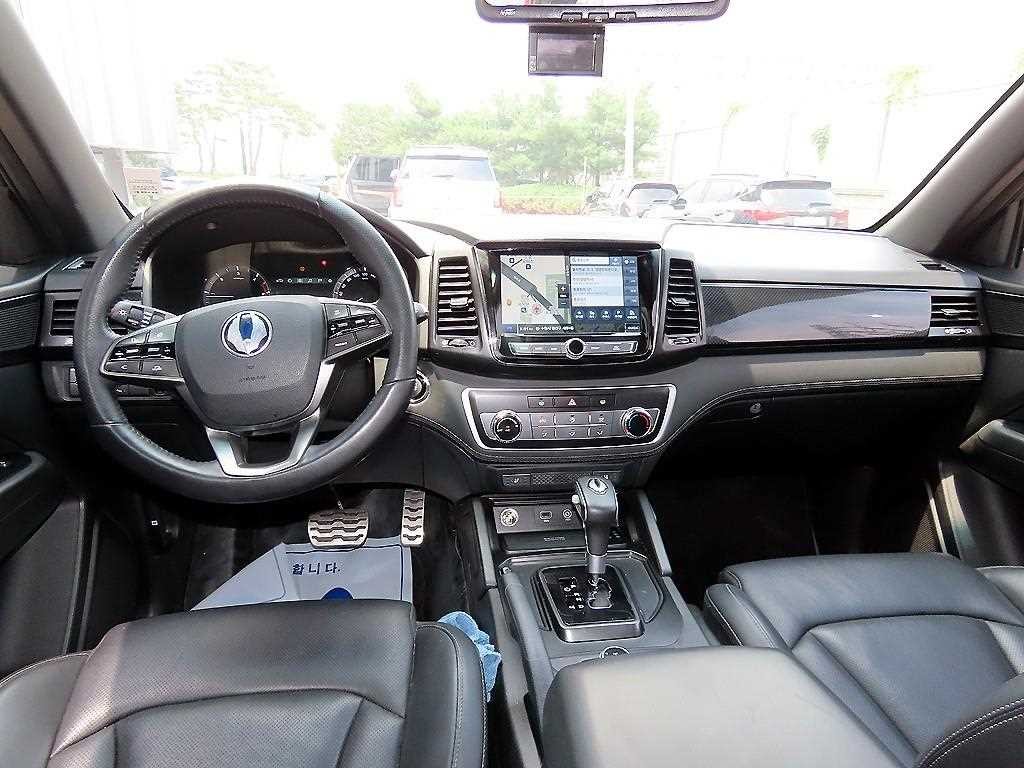 KG모빌리티(쌍용) 렉스턴 렉스턴 스포츠 칸 디젤 2.2 4WD 5링크 다이나믹 에디션 이미지 7