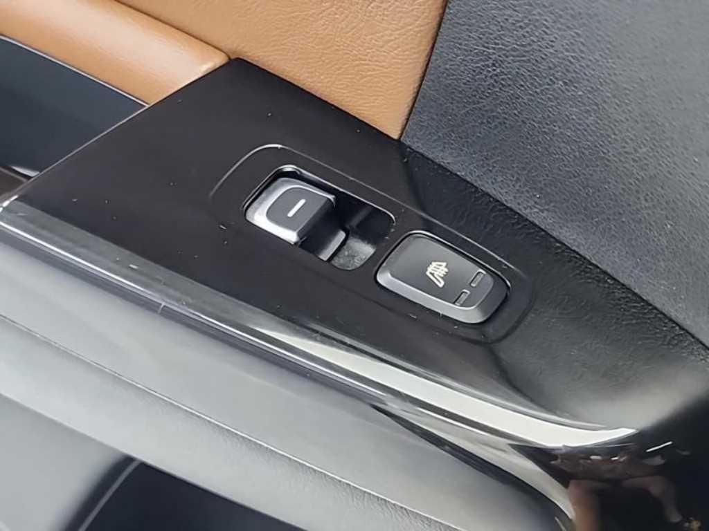 기아 스포티지 스포티지 더 볼드 2.0 디젤 2WD 인텔리전트 이미지 14