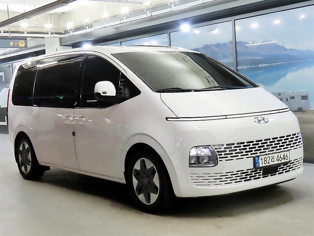 현대 스타리아 4WD 디젤 투어러 모던 9인승 이미지 1