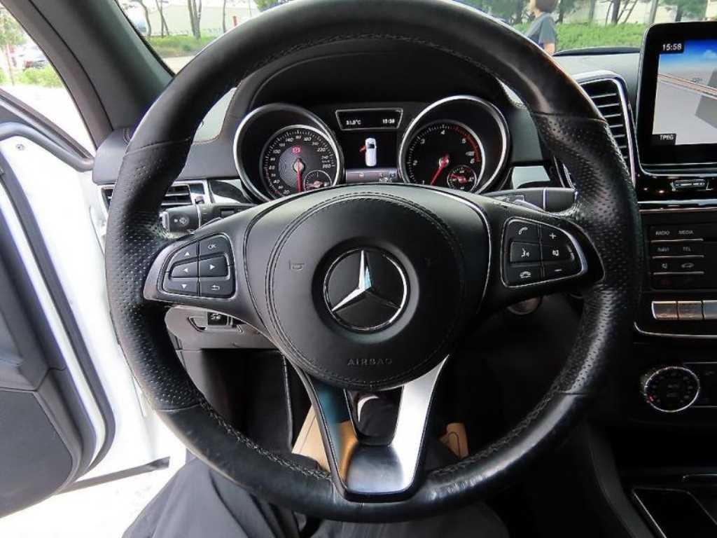 벤츠 GLS 클래스 GLS클래스 X166 GLS350 D 4MATIC 이미지 8